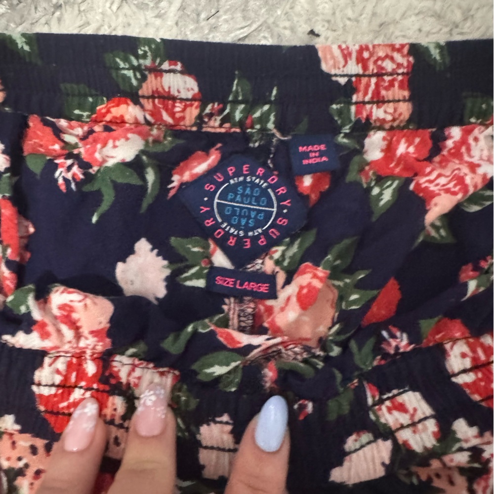 Floral Lace Trim Mini Shorts SuperDry - Picture 5 of 6